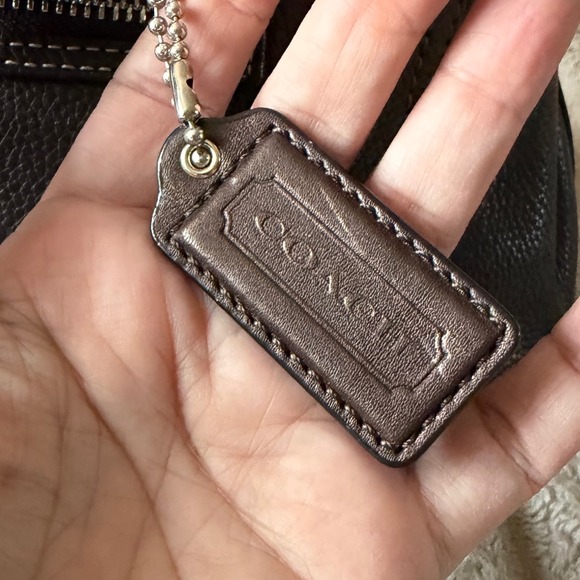 Coach Penelope Shopper Tote Brown Pebbled Leather Shoulder Bag F14686 - Picture 4 of 16